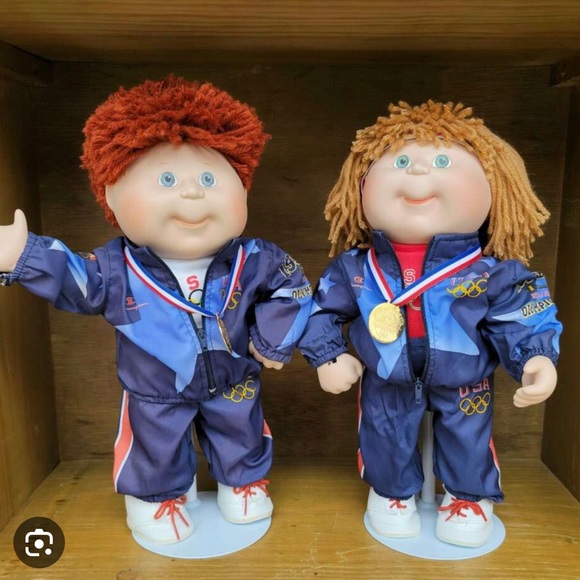 The Danbury Mint Porcelain Collector 1996 Olympics Cabbage Patch Kids Dolls - Picture 5 of 9